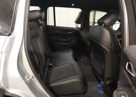 2023 Jeep Grand Cherokee Altitude 4X4 from USA, damaged, VIN 1C4RJHAGXP8882546